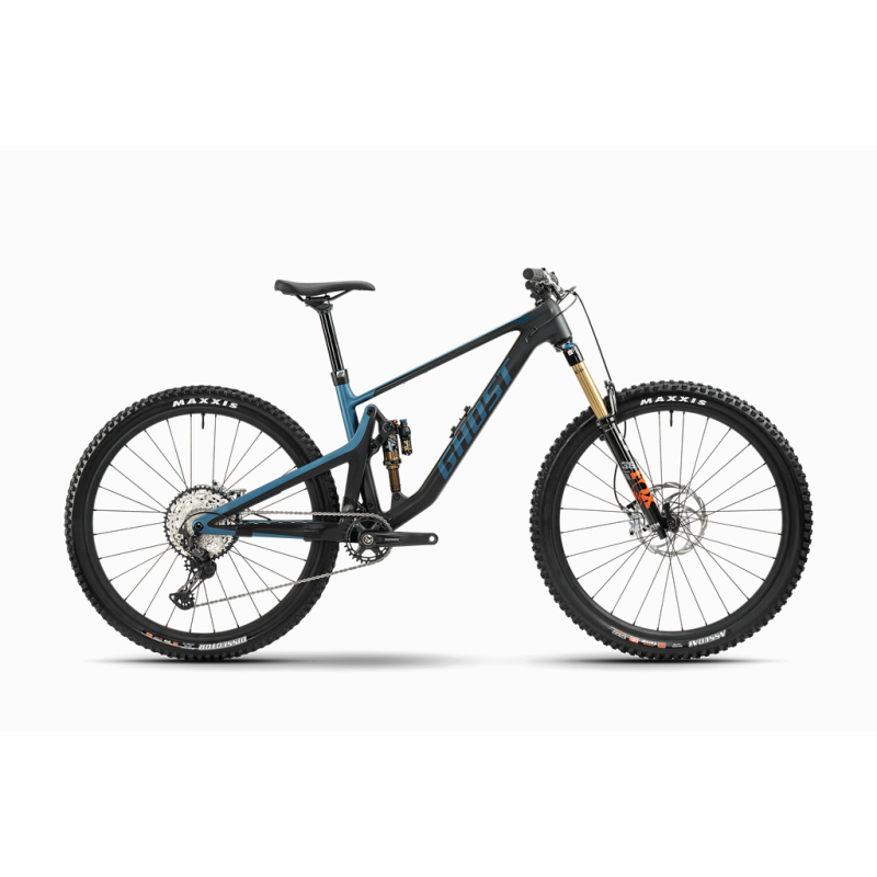 Bicicleta Enduro GHOST RIOT Trail CF/CF 150/140 Full Party 2025