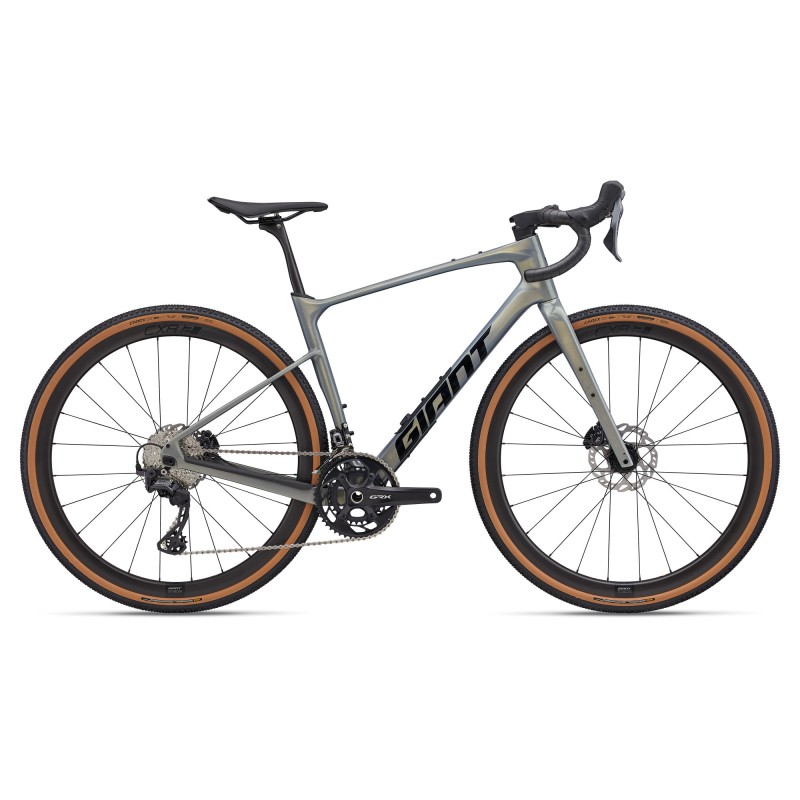 bicicleta gravel giant Revolt Advanced 0 2025